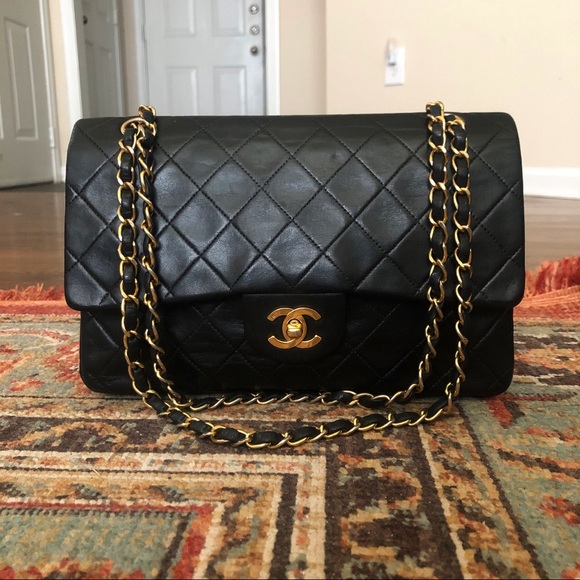 SOLD***Chanel Vintage Classic Medium Double Flap Bag - Picture 2 of 14
